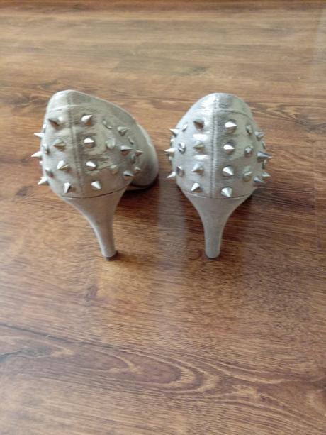 Lodičky, graceland,37