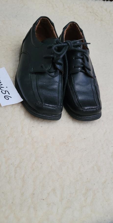 Čierne chl. topánky na šnúrovanie, 27