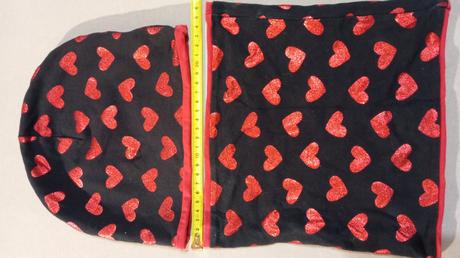 Čiapka a nákrčník, 152