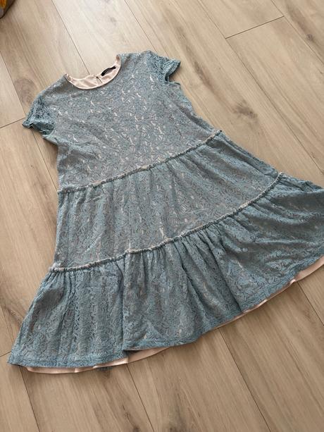 Čipkove volanove šaty, mohito,m