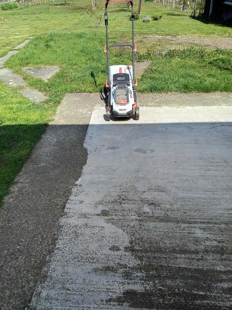 Aku kosačka performer 20v, 