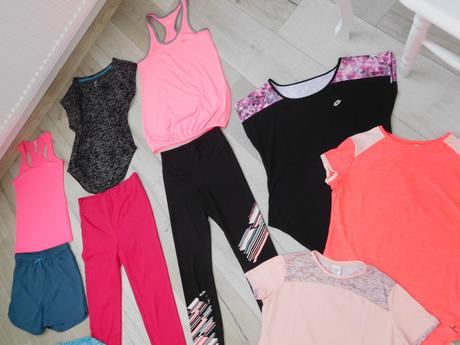Športové oblečenie pre dievča či dámu-s, s