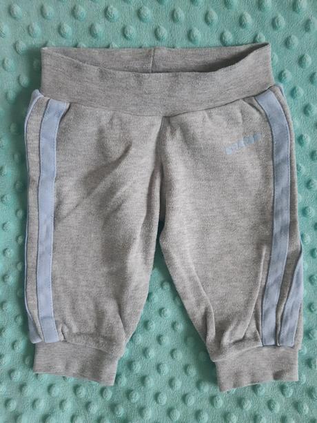 Balík oblečenia č.68, 68–80