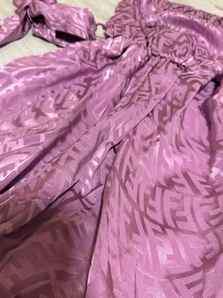 Elegantný overal, m