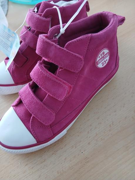 Nové tenisky protetika, protetika,34