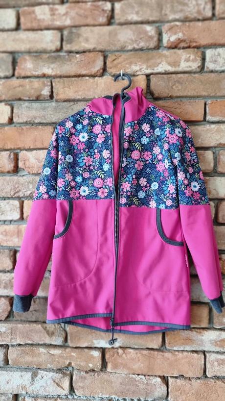 Dievčenská bunda, unuo,134