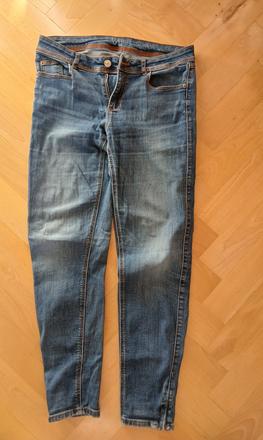 Rifle pre krátke postavy, zara,38
