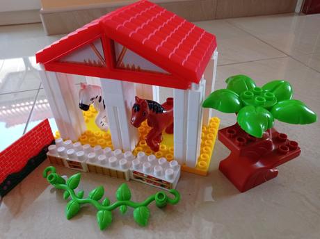 Stavebnica konská maštaľ, 