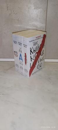 Patrick ness - chaos walking trilogy,
