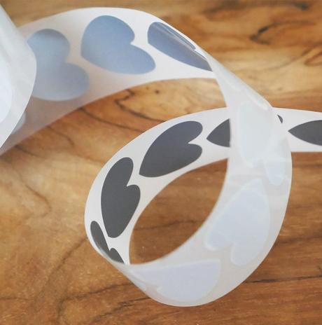 Reflexná nažehlovačka srdiečko,