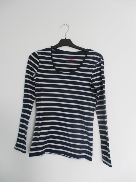 Pásikavé tričko, 36