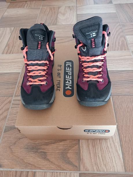 Icepeak turisticke topanky, 30