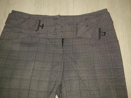 Elegantné nohavice na puky, 42