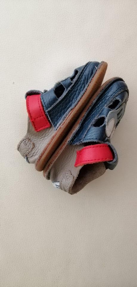 Sandalky tikki, tikki,19