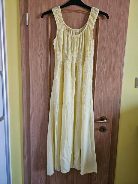 Žlté šaty v. l, l