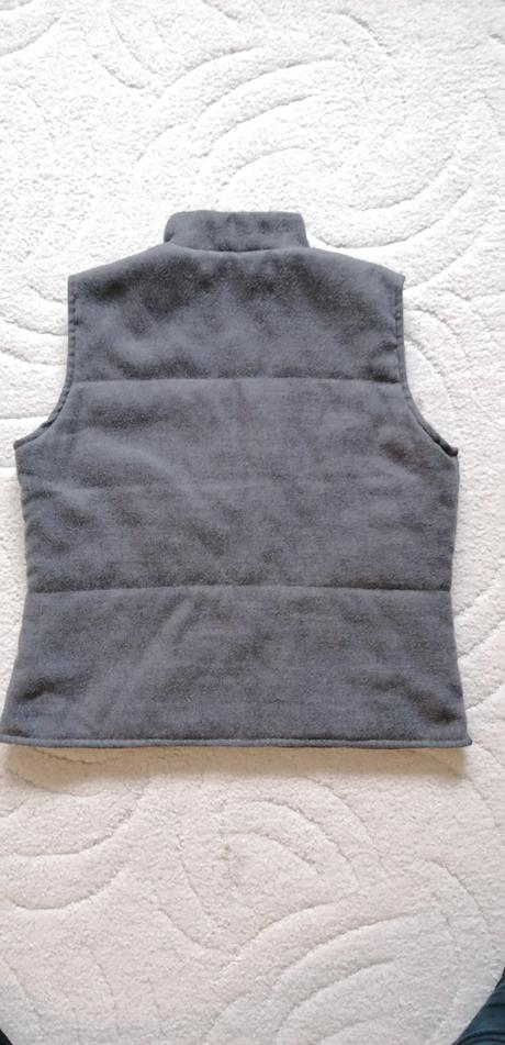 Zateplená vesta s, s