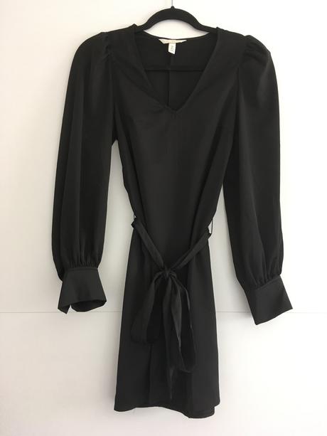 H&m krátke saténové šaty s opaskom, h&m,s