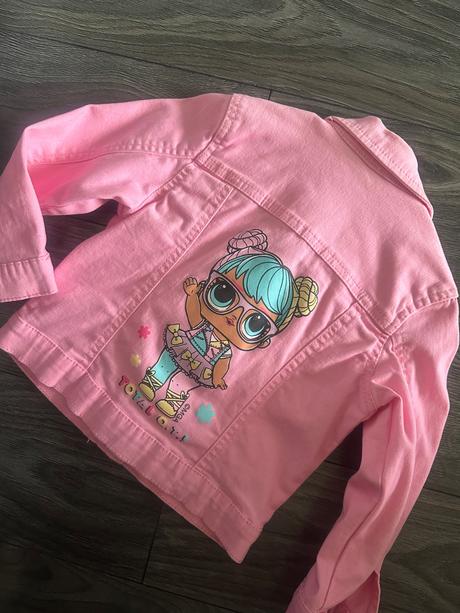 Nadherna bunda lol, 104