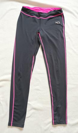 Legíny kari traa, s