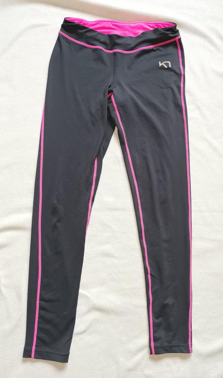 Legíny kari traa, s