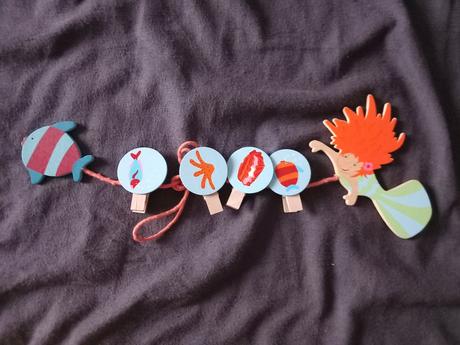 Držiak na fotky,príp.detské výkresy,