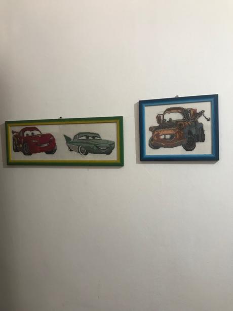 Vyšívané obrazy mcqueen a burák, 