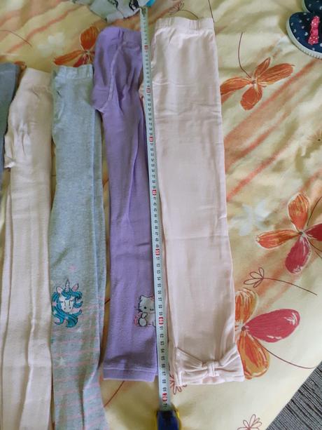 Baliček oblečenia, 122–134