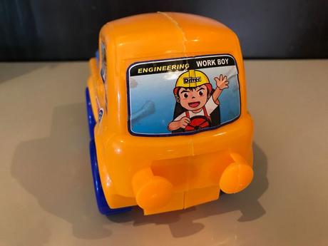 Auticko truck, 11- 16 - 9 cm, 