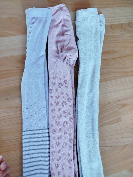 Darujem pančuchy č.122/128 za postovne, 128