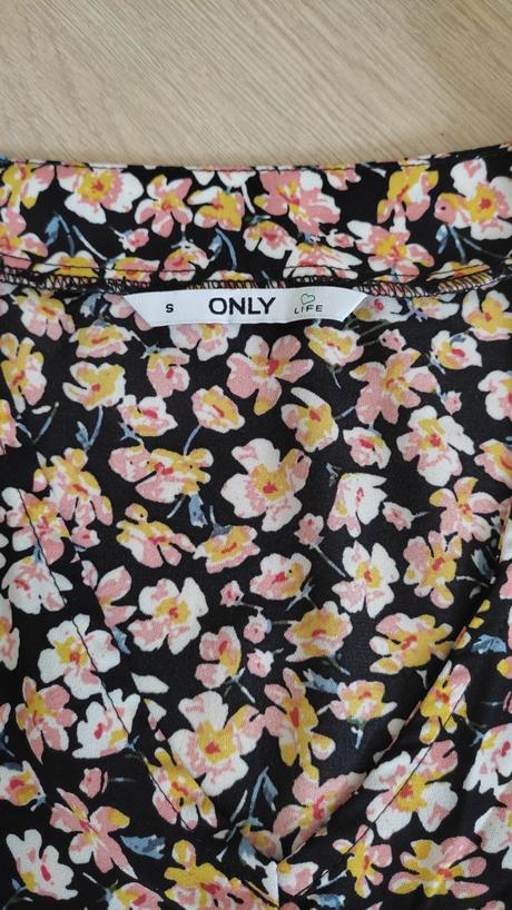 Šaty only, only,s