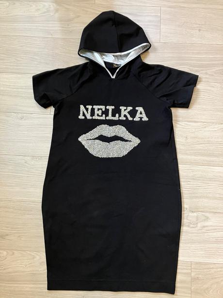 Saty pre nelku 10-13 rokov, original usite, cierne, 146