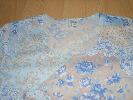 Kremovo - bledomodre tricko, s