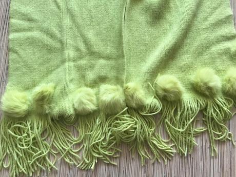 Salik s brmbolcami z kozušinky/5p, 