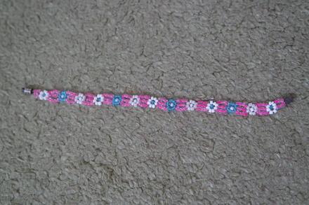 Dievčenský náramok, 