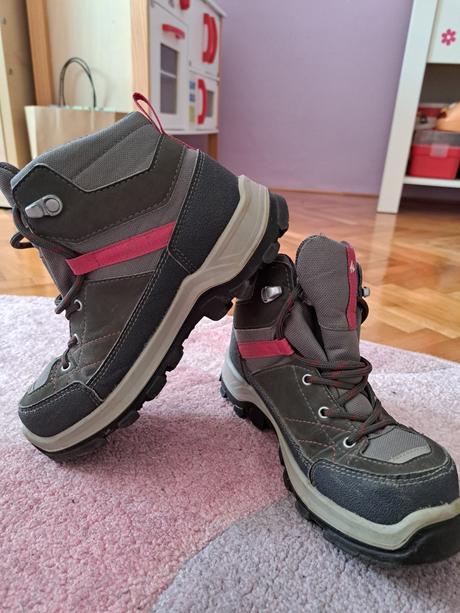 Turistické topánky, quechua,33