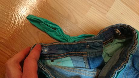 Dievcenske riflove elasticke sortky, lupilu,110