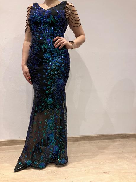 Luxusné trblietavé večerné šaty, m