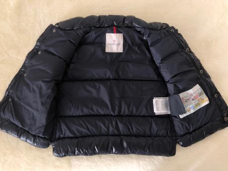 Moncler, 128