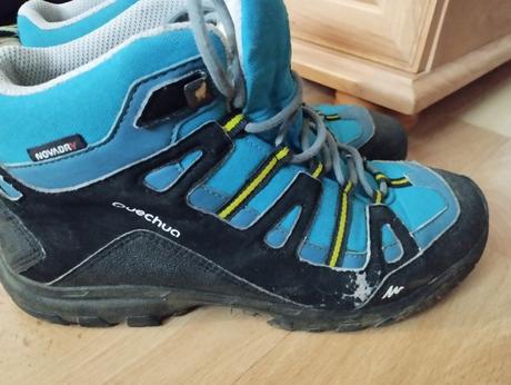 Kotníkové prechodné topánky č.37/38, quechua,37