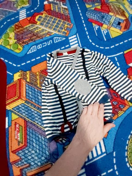 Detsky svetrik, h&m,92