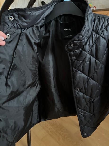 Dievcenska lahká bunda, sinsay,xs