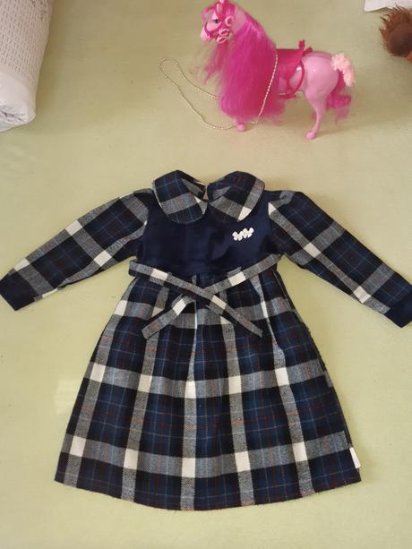 Teplé karovane šaty na 3 roky, 110