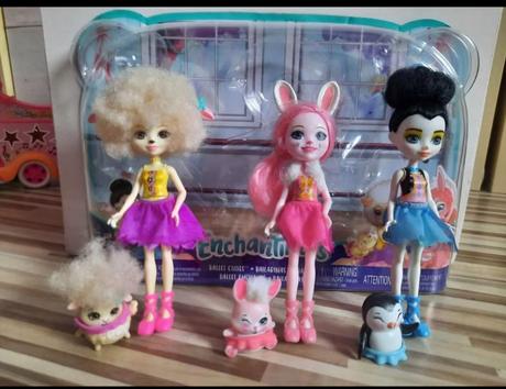 Enchantimals sada 3 bábik zajac, ovca, pinguin, 