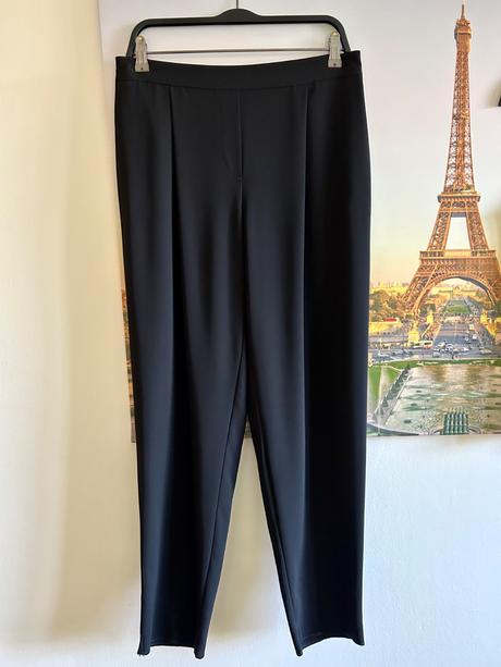 Nekrčivé elegantné nohavice zn.jakes č.38, 38