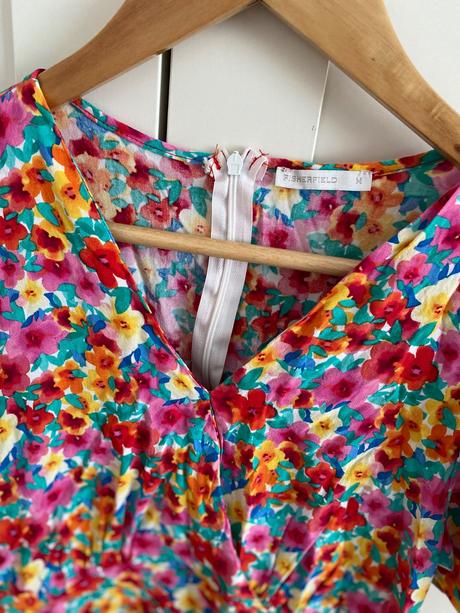 Kvetinove letne saty, s