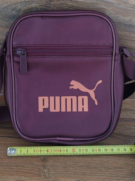 Kabelka, puma
