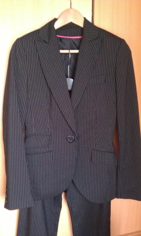 Dámsky kostým čierny s bielym pásikom, topshop,36