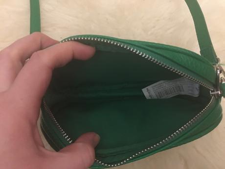 Kabelka, stradivarius