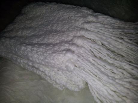 Dámsky štrikovaný šál diverse pc 30eur,