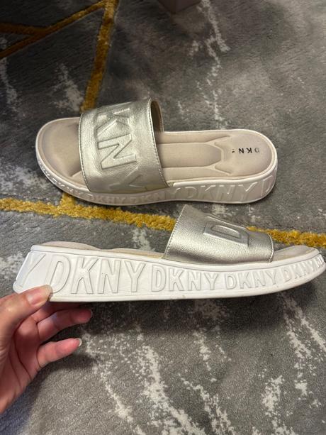 Šlapky, dkny,38
